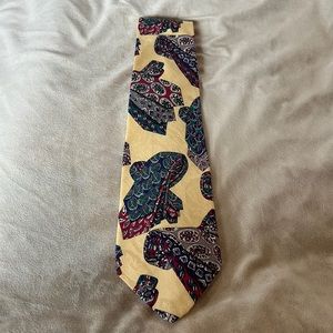Ties on tie silk tie